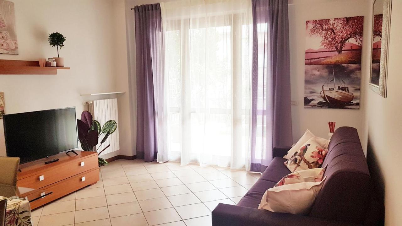 In Vacanza Da Miki 03 Desenzano del Garda Kültér fotó